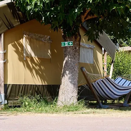 Glamping Royan 豪华帐篷 *