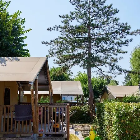 Glamping Royan 豪华帐篷