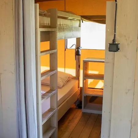 Glamping Royan 豪华帐篷 福克斯索梅尔